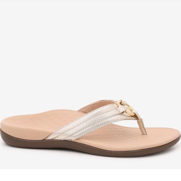 Brand new Champagne/Gold Metallic Vionic Tide Aloe Flip Flop, Size 10 - Picture 2 of 7